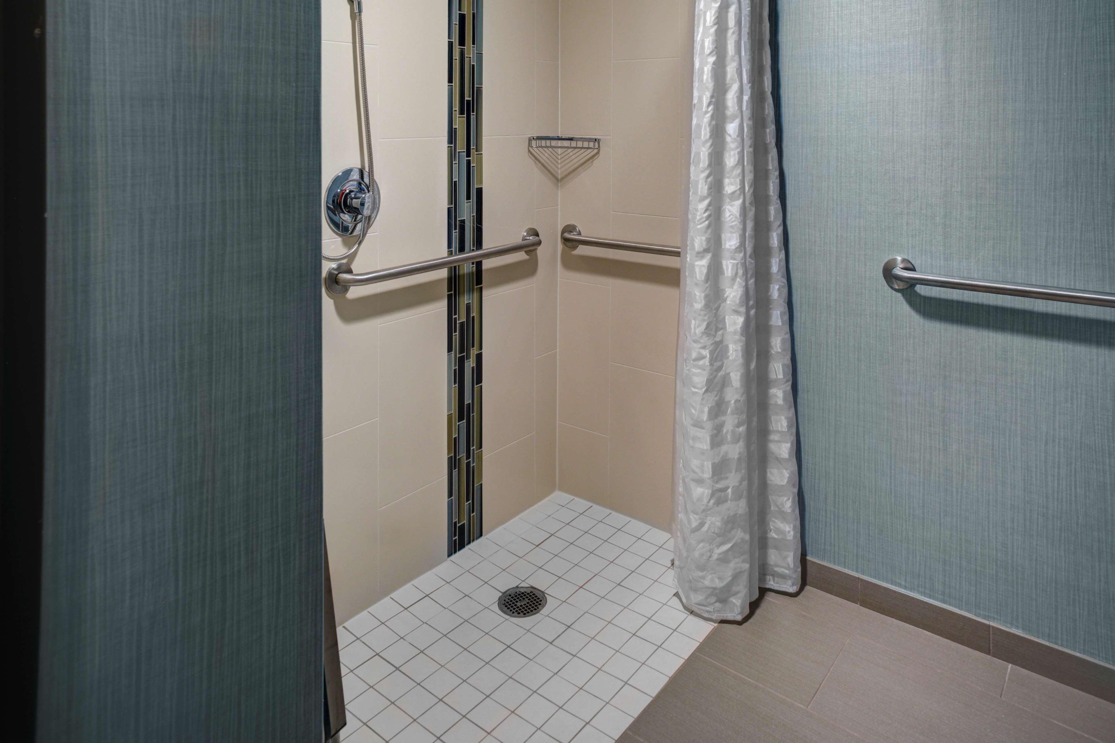 Hyatt Place Topeka Exteriér fotografie